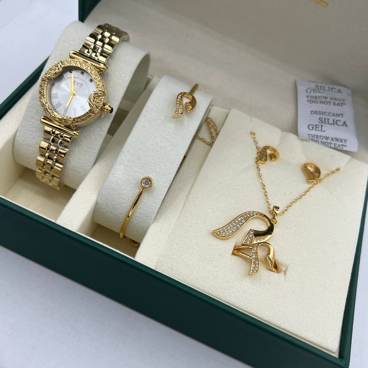 COFFRET IEK ❤️ 5 PIECES AUTHENTIQUE